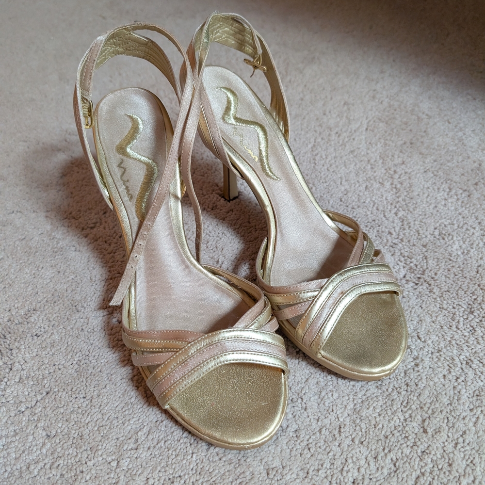 Nina Gold Metallic Strappy High Heels – Size 8.5 | Elegant Open Toe Slingback